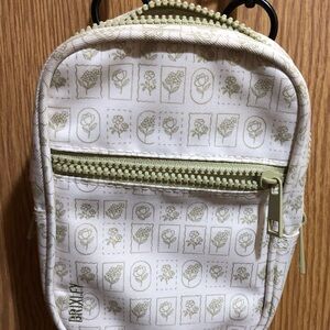 Brixley Women's Floral Crossbody Bag - Cream and Green